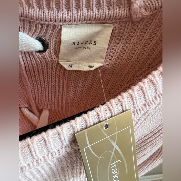 Harper Heritage Pullover Sweater - Soft Rose Pink - Ties in back - Size M - NWT - Picture 4 of 6